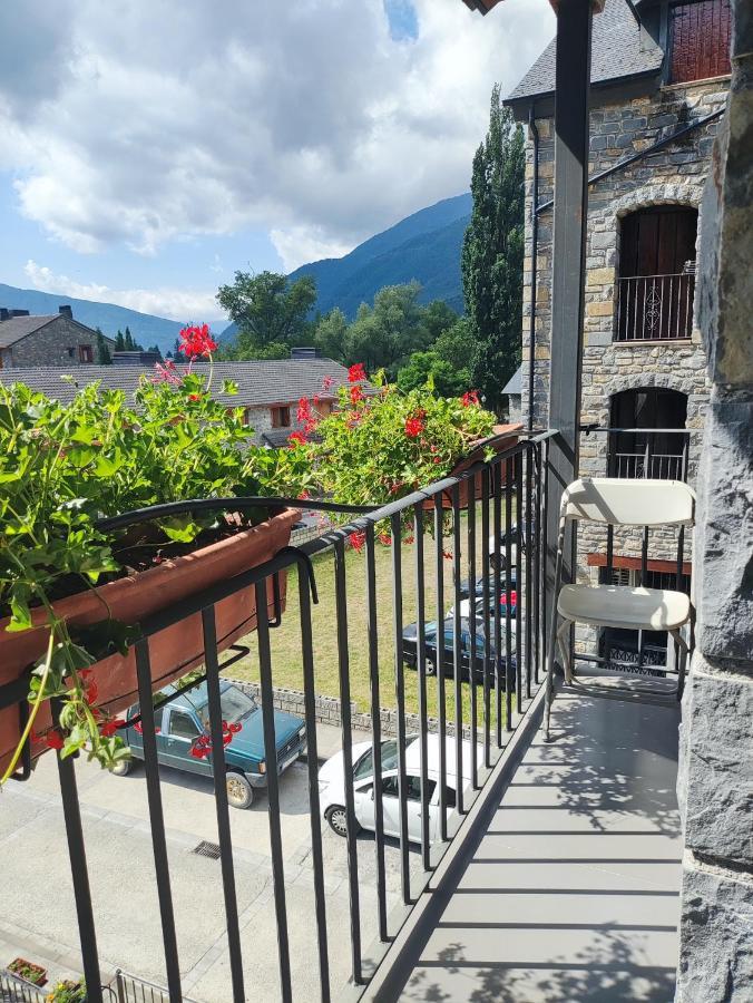 Apart. Casa Juaneta Pirineo-Ordesa Брото Екстериор снимка